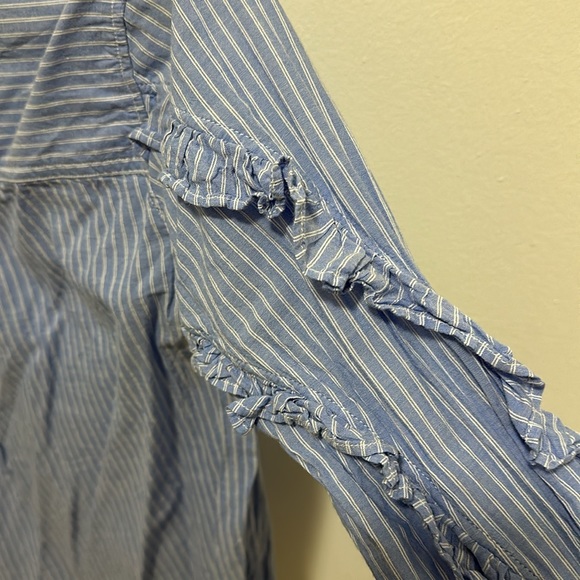 Rails women’s ruffle striped button down in size medium - Picture 3 of 4